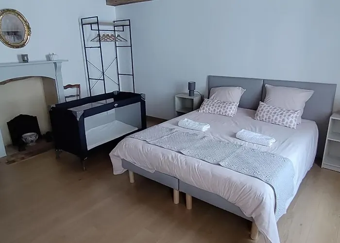 Les Deux Puits, Jusqu'a 11 Personnes