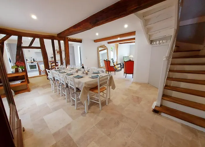 Les Deux Puits, Jusqu'a 11 Personnes Semesterbostad *