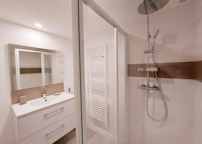 Les Deux Puits, Jusqu'a 11 Personnes