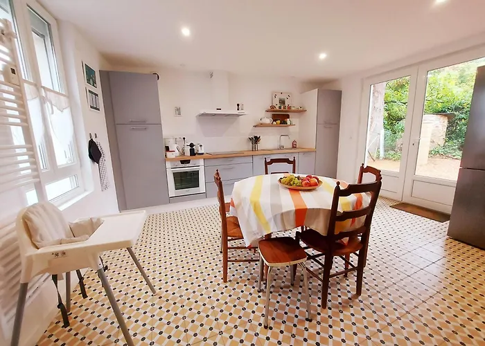 Les Deux Puits, Jusqu'a 11 Personnes Semesterbostad