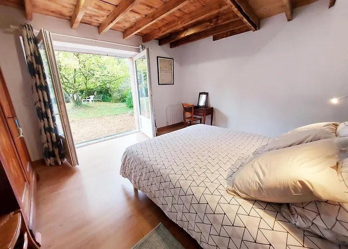 Semesterbostad Les Deux Puits, Jusqu'a 11 Personnes Cuille